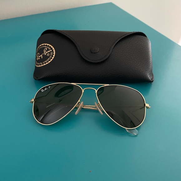 Ray-Ban Classic Gold Frame Sunglasses Junior - Picture 1 of 6